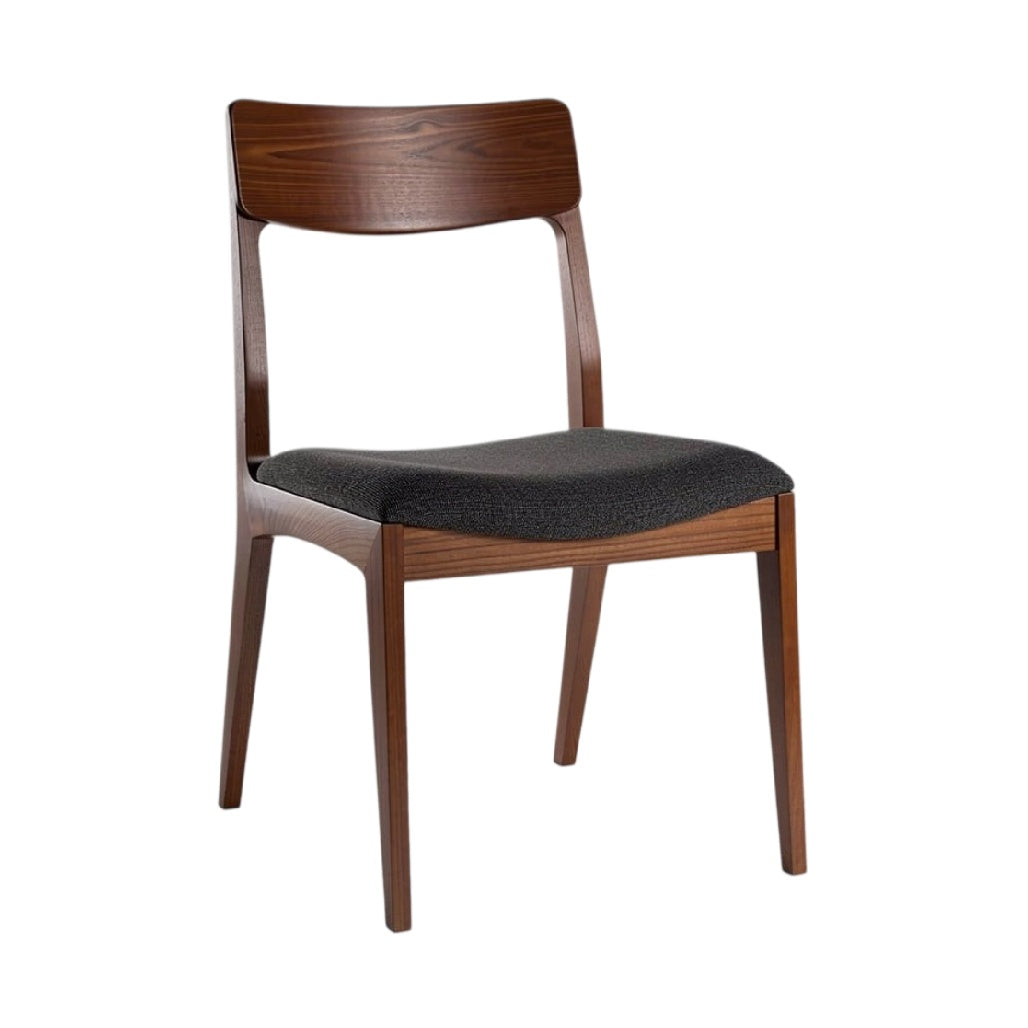**Chaise en bois avec siège en tissu**